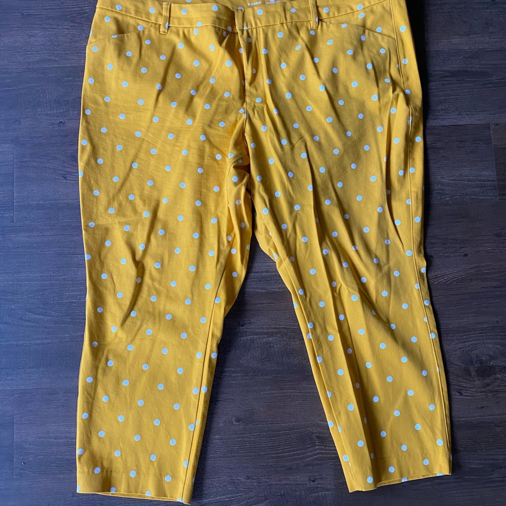 Polka dot pixi pants